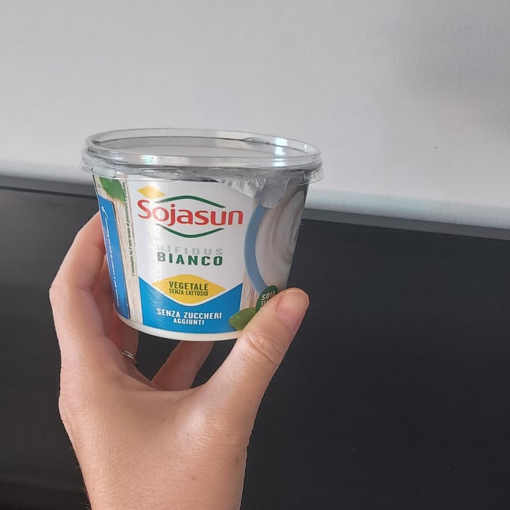 review photo of Sojasun Bifidus Bianco (Yogurt) shared by @cbrambilla87 on 19 Sep 2022 - review