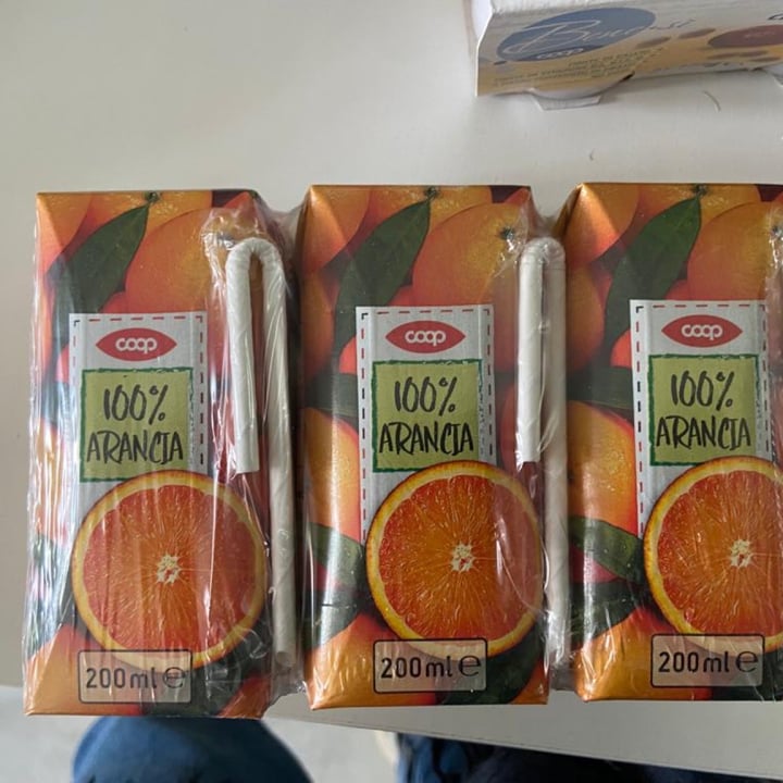 review photo of Coop Succo Arancia Broccherò shared by @mokyveg on 14 Apr 2022 - review