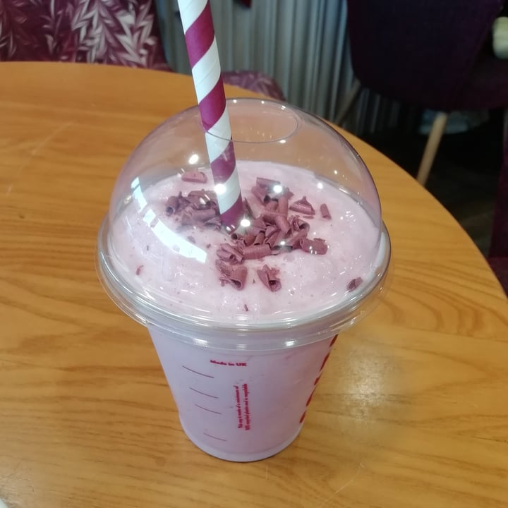 review photo of Costa Coffee Ruby Chocolate Frappe shared by @pig1et on 22 Jul 2022 - review