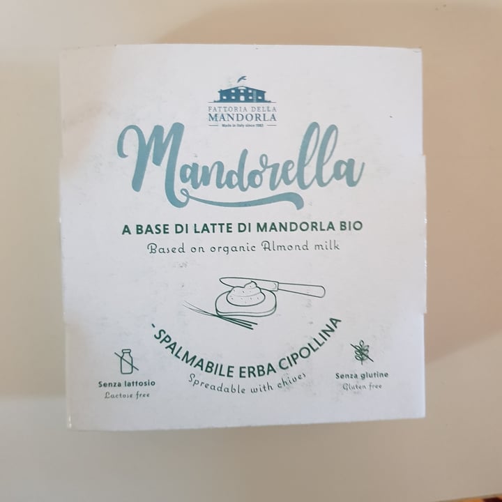 review photo of Mandorella Spalmabile Erba Cipollina shared by @fedevi on 11 Aug 2022 - review