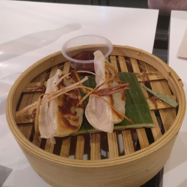UDON Torre Sevilla