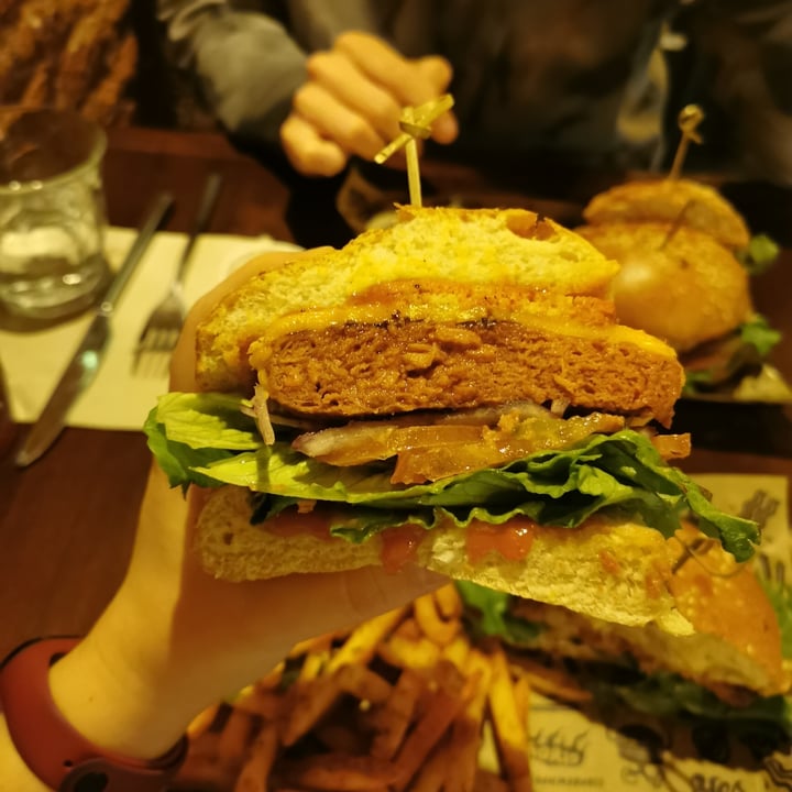 photo of Mad Mad Vegan Double cheese vacon shared by @alessiagiorgini on  31 Mar 2022 - review