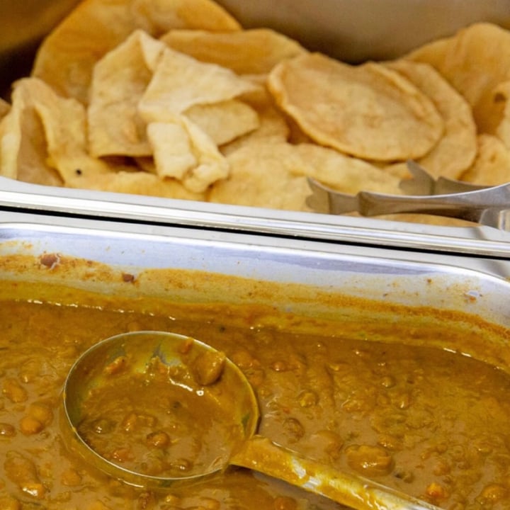 review photo of Maharaja's Foods Bean Soup and Naan shared by @kaleialoha on 19 May 2020 - review