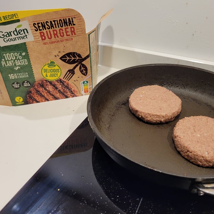 review photo of Garden Gourmet Sensational Burger shared by @utbies88 on 16 Nov 2021 - review