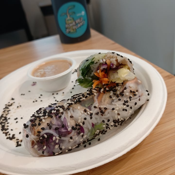 photo of Naked Earth Cafe Summer Rolls shared by @skootykoots on  19 Aug 2021 - review