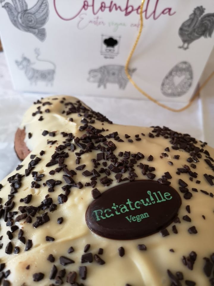photo of Ratatouille vegan food Colombella easter vegan cake shared by @rachele82 on  15 Apr 2020 - review