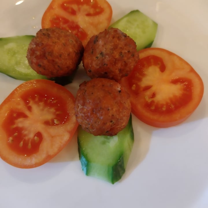 photo of 4 Directions family restaurant Vegan Meatballs shared by @felice on  16 Feb 2022 - review