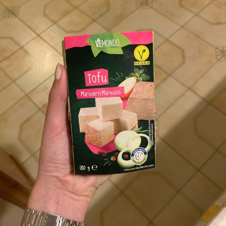 photo of Vemondo  Tofu Marinato shared by @claudia1698 on  10 Aug 2022 - review