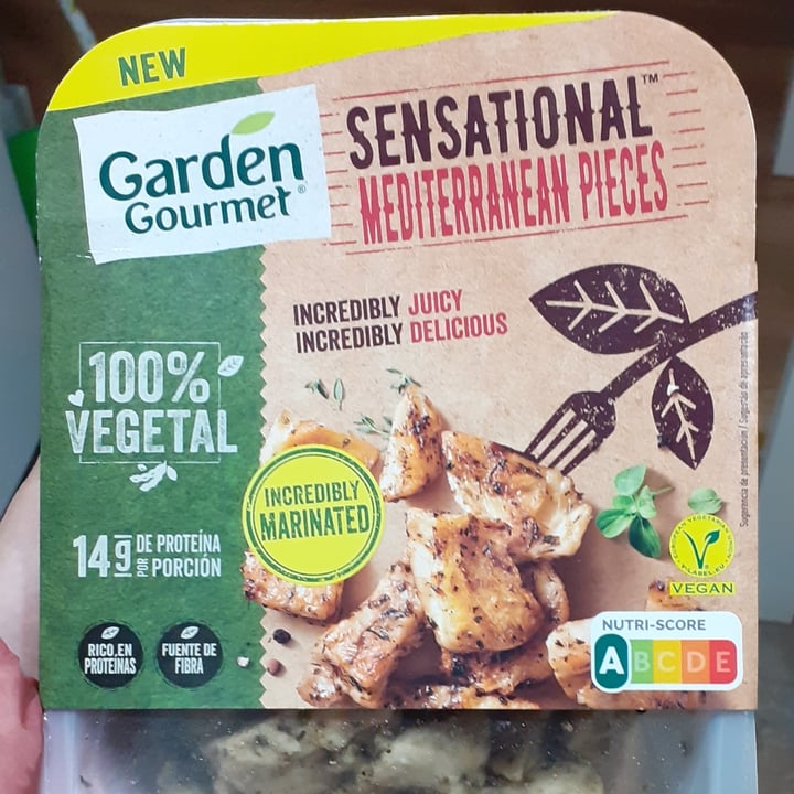 review photo of Garden Gourmet Sensational Mediterranean Pieces shared by @lrh22 on 16 Mar 2022 - review