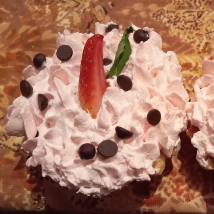 review photo of Lecker Brot Tartaleta de frutos rojos shared by @alizee-two on 22 Jun 2022 - review