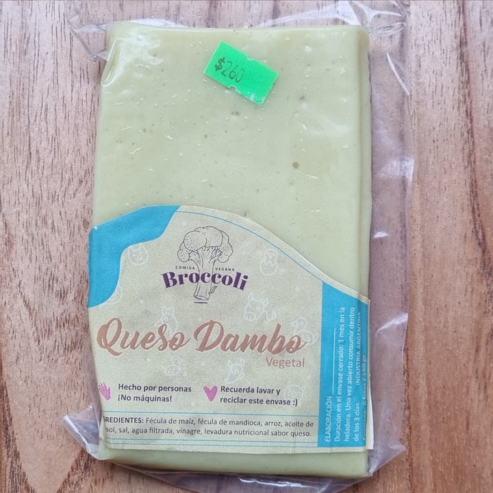 photo of Broccoli Comida Vegana Queso Dambo shared by @beto71 on  03 Sep 2021 - review