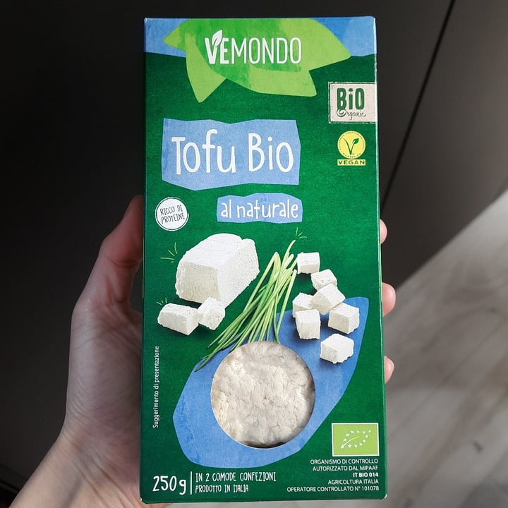 photo of Vemondo Tofu Bio al naturale shared by @kristam on  06 Mar 2022 - review