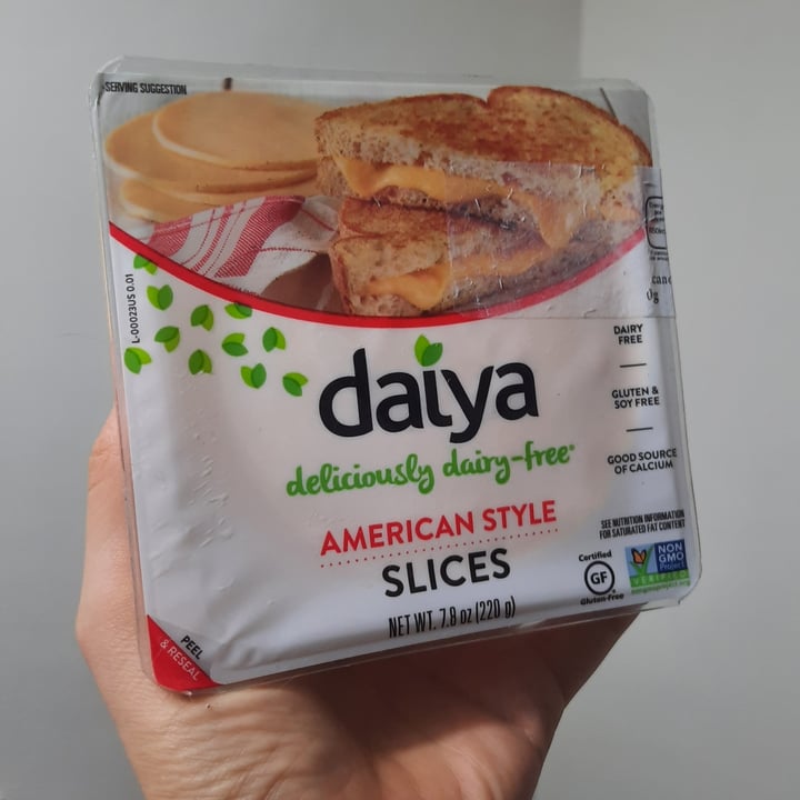 photo of Daiya American Style Slices shared by @greasy-vegan on  17 Oct 2020 - review