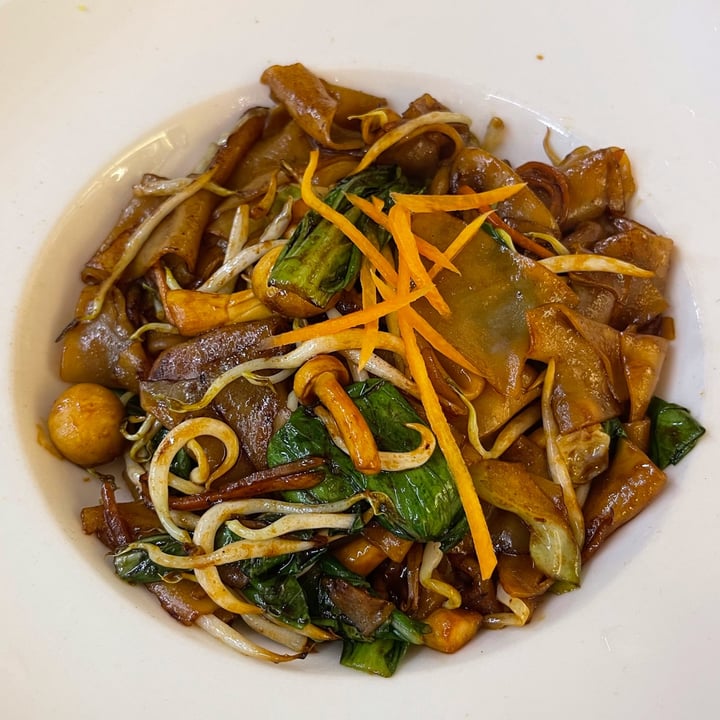 photo of Red Apple Veggie Café Char Kway Teow shared by @mehmehrene on  16 Aug 2022 - review