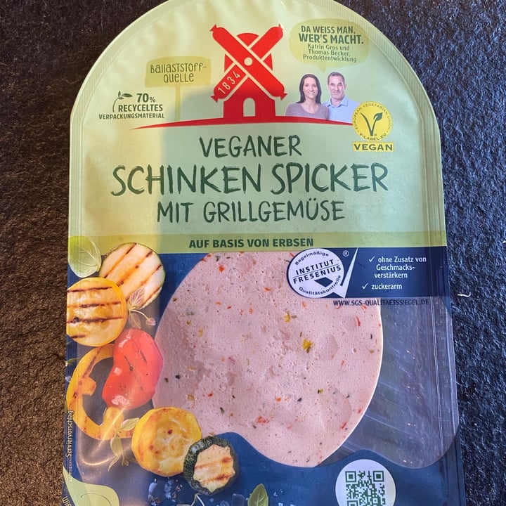 photo of Rügenwalder Mühle Veganer Schinken Spicker mit Grillgemüse shared by @magdalenamichl on  14 Jan 2021 - review