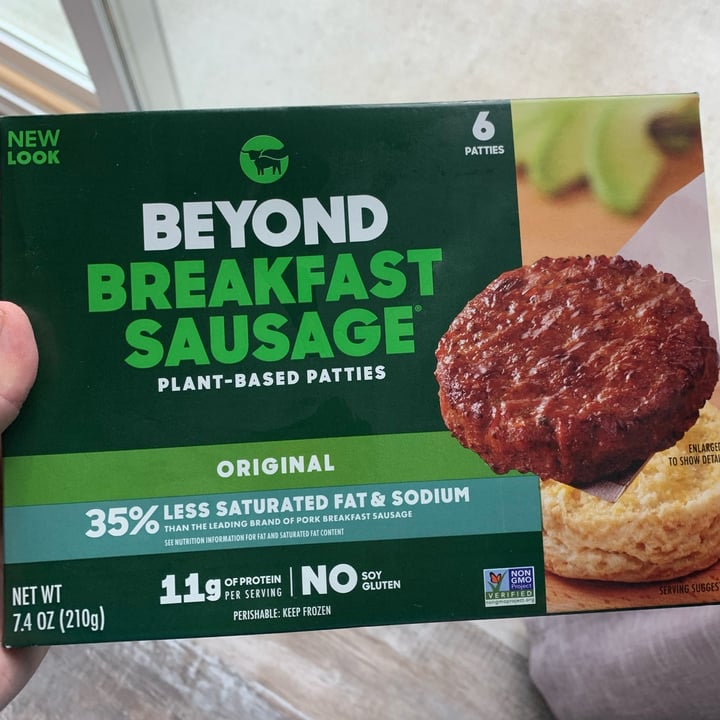 photo of beyond sausage Beyond Breakfast Sausage shared by @friendlyvegan on  22 Nov 2022 - review