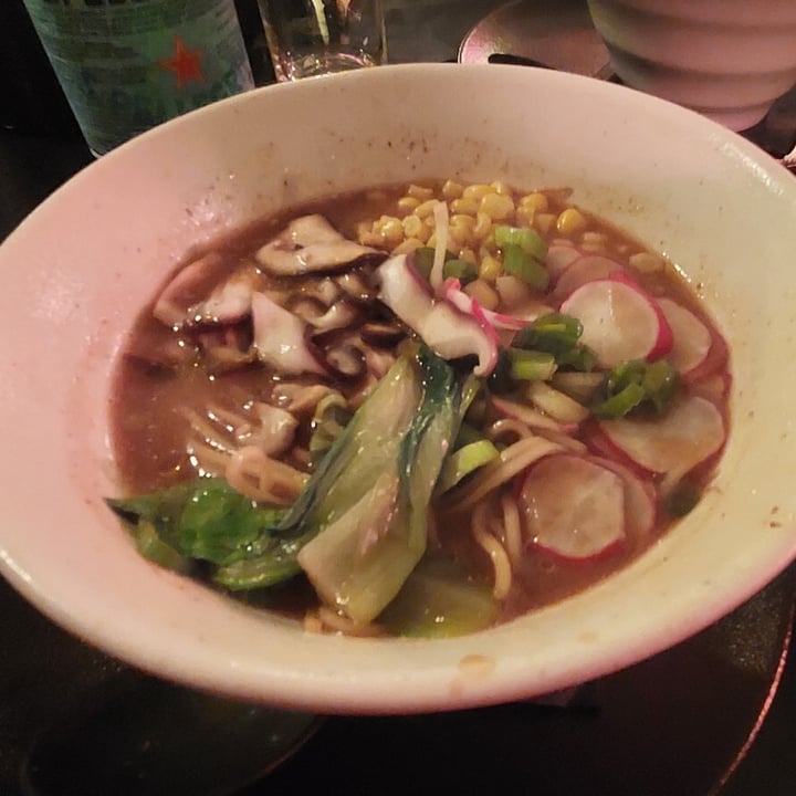 photo of Tokyo Piknik vegan ramen shared by @ilariafio on  02 Nov 2022 - review