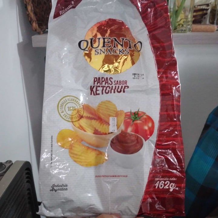 photo of Quento Snacks Papas Fritas Sabor Ketchup shared by @nadya84 on  23 May 2021 - review