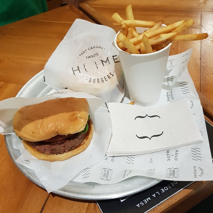 photo of Home Burgers Future Burger shared by @beckweigmoure on  01 Aug 2022 - review