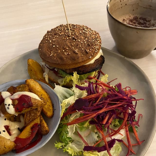 Photo of the dish “Portobello burger”