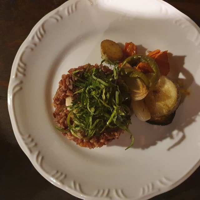 Foto del plato “Salada Rica de Arroz Vermellho”