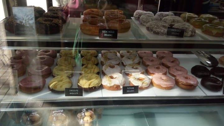 photo of Donut Corp. Donas veganas shared by @ninaninonine on  14 Jan 2020 - review