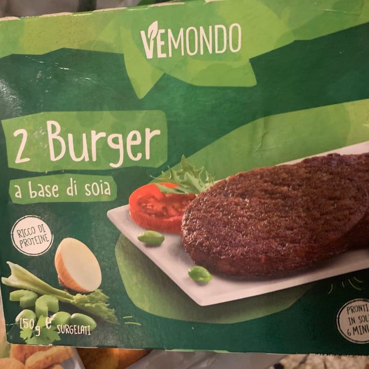 photo of Vemondo 2 Burger A Base Di Soia shared by @cucinadiale17 on  21 Mar 2022 - review
