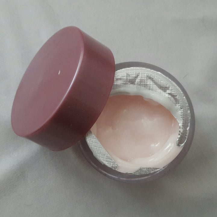 photo of Le Petit Olivier Anti- pollution Gel shared by @manetofu on  15 Nov 2020 - review