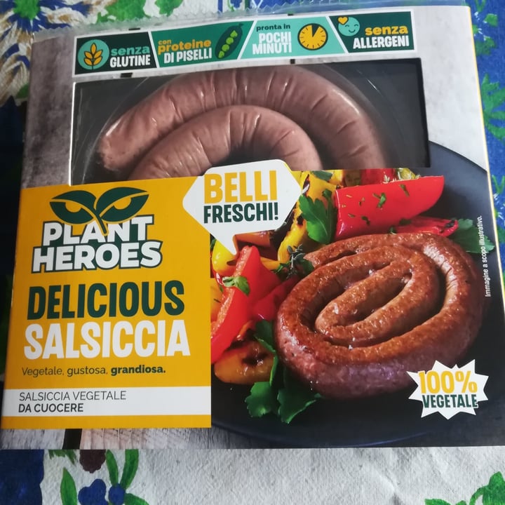 photo of Plant Heroes Delicious Salsiccia shared by @simicaspi on  29 May 2022 - review