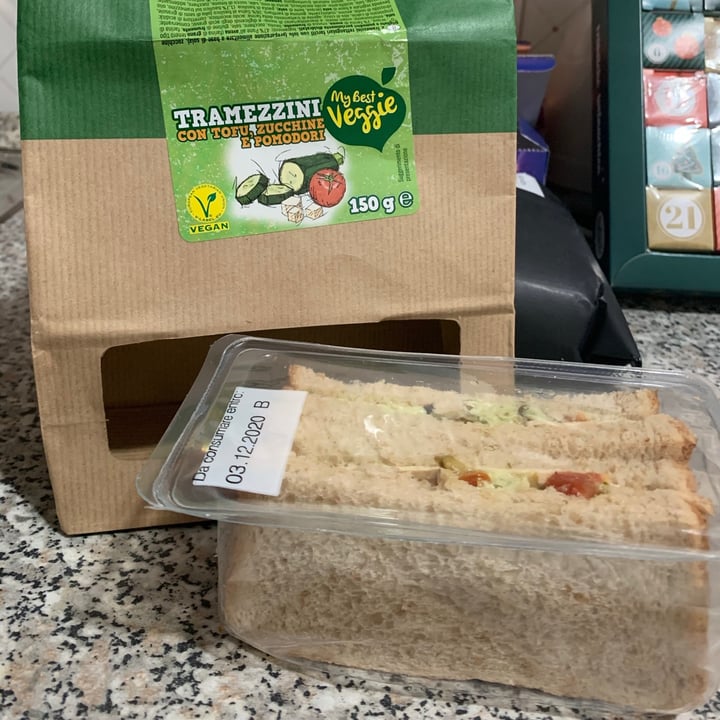 review photo of My Best Veggie Tramezzini tofu, zucchine e pomodori shared by @giadapais on 04 Dec 2020 - review