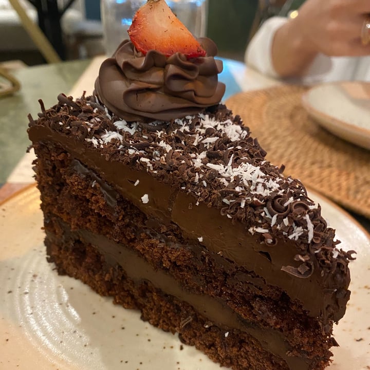 photo of WabiSabi Chocolate ganache cake shared by @animalsavesaudi on  04 Oct 2020 - review