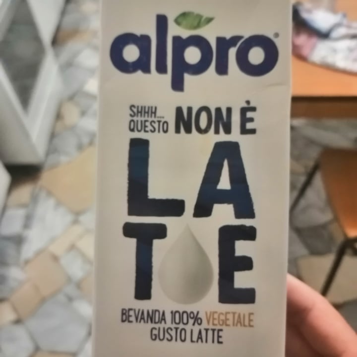 photo of Alpro This is Not Milk Classic Questo Non è Late Classico shared by @marxallegri on  17 Jun 2022 - review