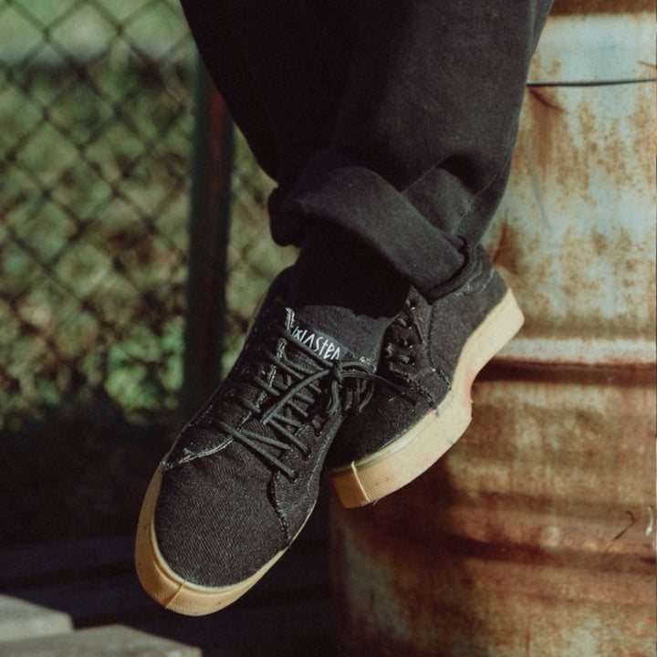 review photo of Wasted shoes Venice Hemp Black shared by @anabigrr on 06 Sep 2021 - review
