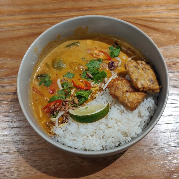 photo of Genius Central Singapore Thai Red Curry shared by @hownowbrownkow on  01 Oct 2020 - review