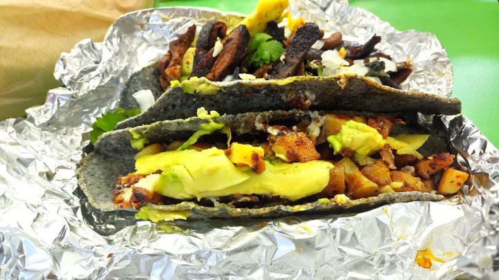 review photo of La Garnacha Azul Quesadilla Azul Estilo MX shared by @yzyk on 05 Jan 2020 - review