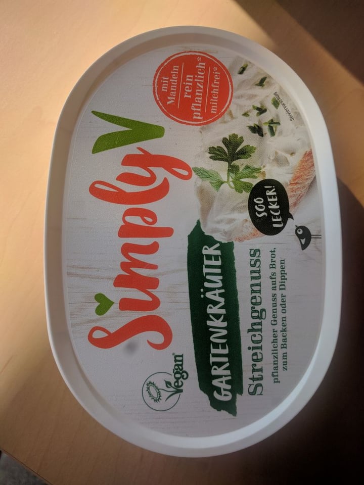 review photo of Simply V Cremiger Kräuter Streichgenuss shared by @magicalme on 17 Apr 2020 - review