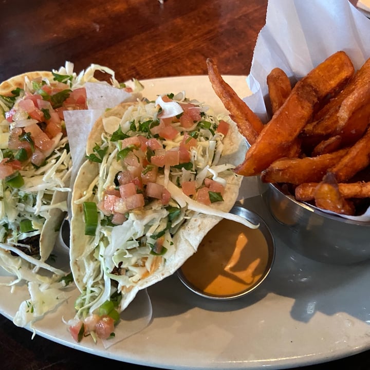 review photo of Scotty Browns Barkley Village Blackened Tofu Tacos W Yam Fries shared by @madds on 29 Apr 2021 - review