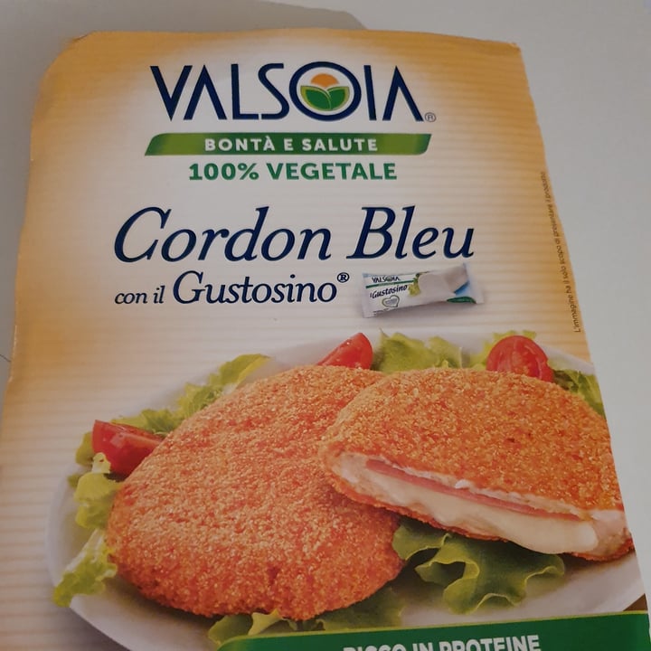 photo of Valsoia Cordon Bleu con il Gustosino shared by @deborinacap on  20 Apr 2021 - review
