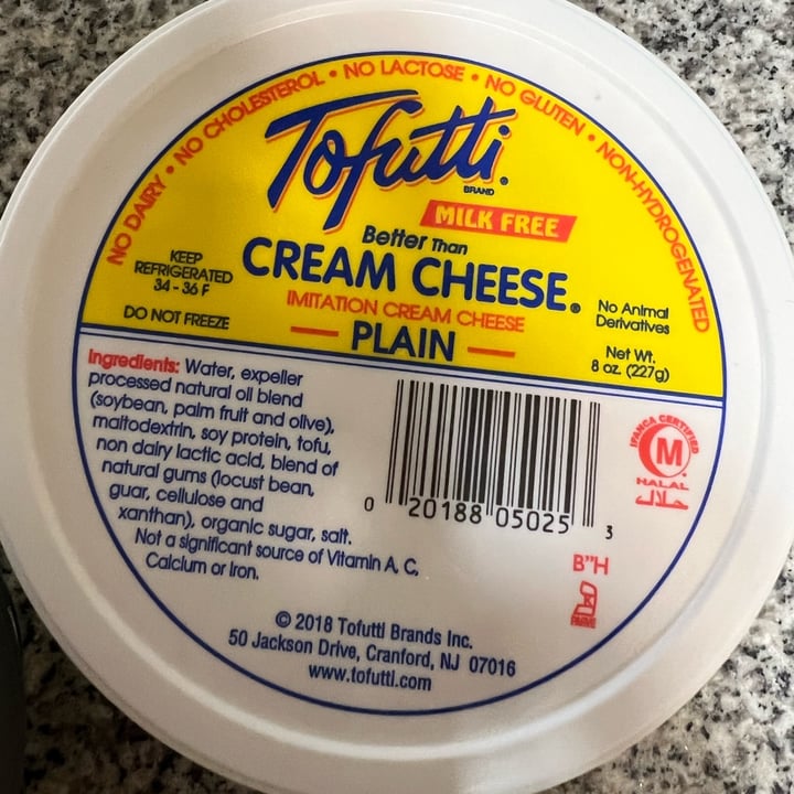 photo of Tofutti Plain Cream Cheese shared by @healthyveganfood101 on  03 Mar 2022 - review