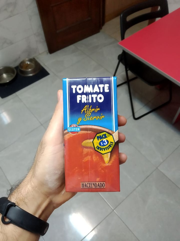 photo of Hacendado Tomate frito shared by @robertosauvage on  21 Jan 2020 - review