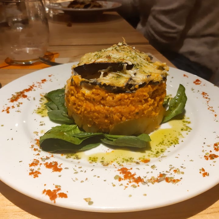 photo of Restaurante Alive Mousaka shared by @pattivegan on  31 Jan 2020 - review