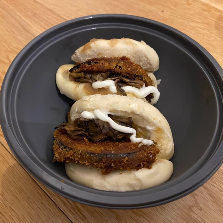 photo of Wagamama Mixed Mushroom Hirata Buns shared by @marijacarter on  18 Feb 2022 - review