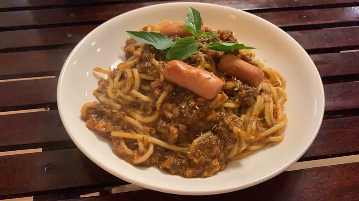 photo of Vegan Zone Spaghetti and Soy Sausages shared by @luayidriss on  14 Apr 2020 - review