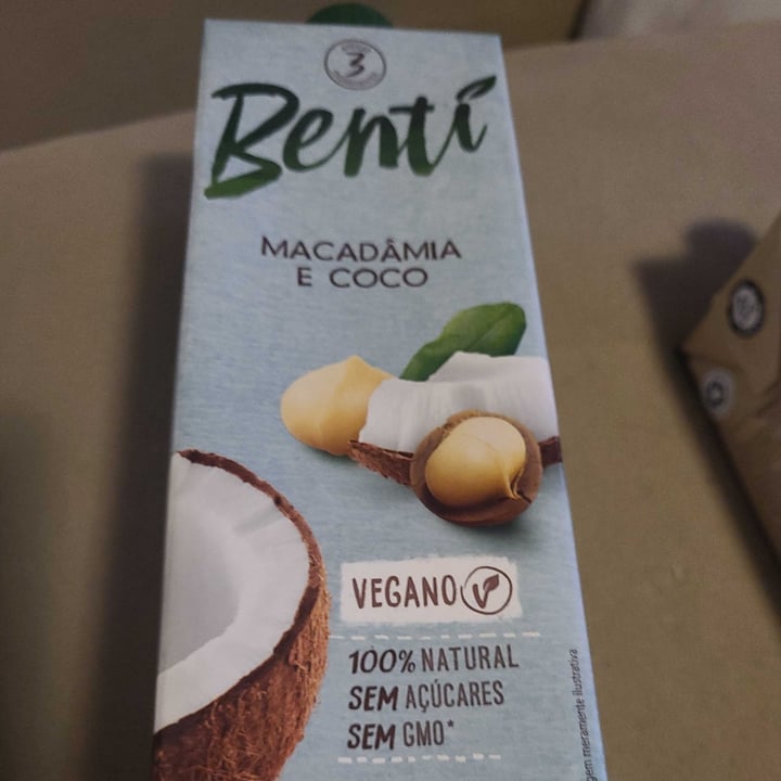 photo of Benti Foods leite de macadamia e coco shared by @ricardovegflix on  09 May 2022 - review