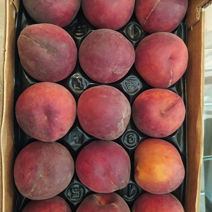 photo of giaccio frutta pesche gialle shared by @alexxxxxx on  23 Jul 2022 - review