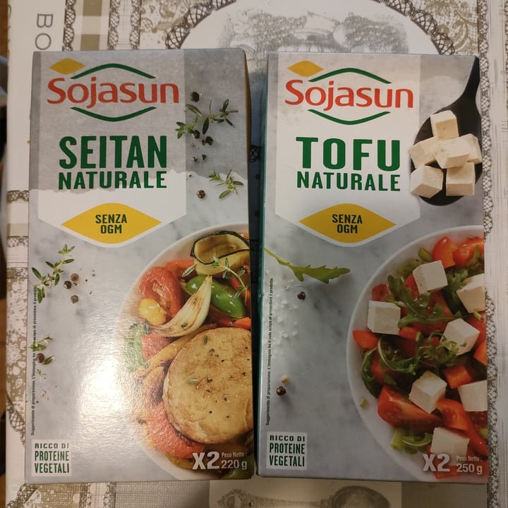 photo of Sojasun Tofu naturale shared by @sarasnt on  24 Jan 2022 - review
