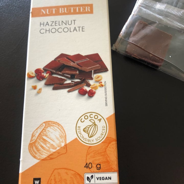 photo of Woolworths Food Nut butter hazelnut chocolate shared by @melveegan on  20 Oct 2022 - review
