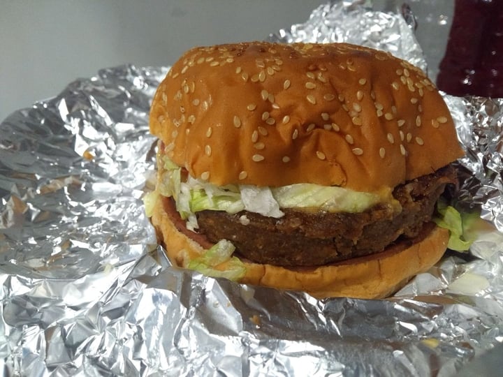 photo of La Garnacha Azul V Burger shared by @akgonzd on  21 Dec 2019 - review