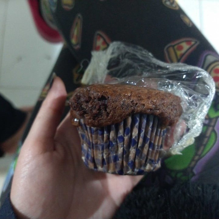 photo of Futuro Veggie - Coffee & Deli Muffin de chocolate shared by @xcuasidelictualx on  23 Aug 2020 - review