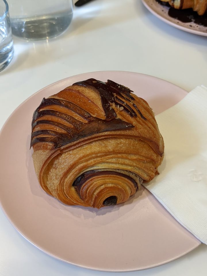photo of Weirdoughs (Temporarily Closed) Chocolate Croissant shared by @jasminn on  29 Dec 2019 - review